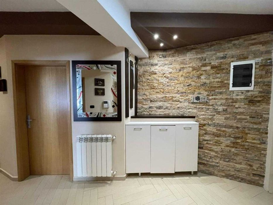 Дава се под наем Двустаен апартамент в Бургас, Възраждане - 62 кв.м за 280.5 € - Снимка #4