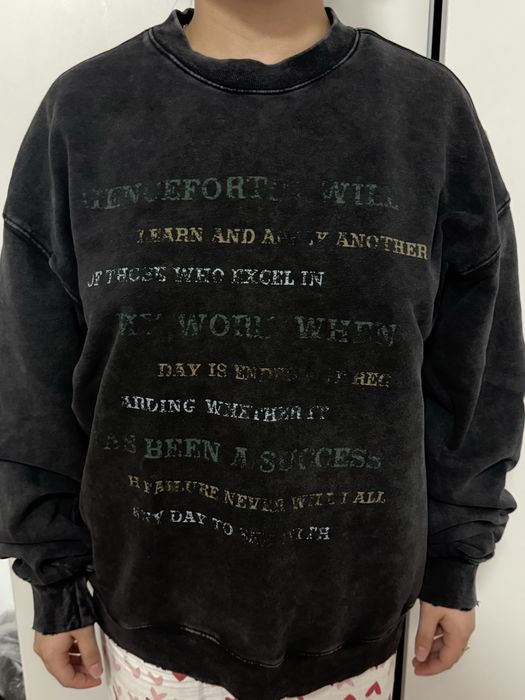 графитовый худи с надписами