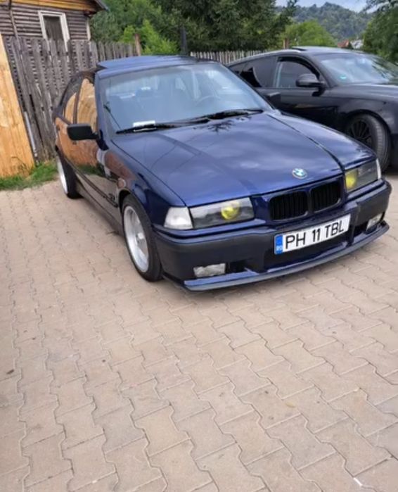 BMW e36 sedan 316i m43