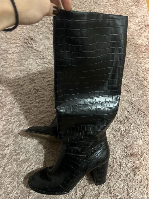 Дамски ботуши номер 39