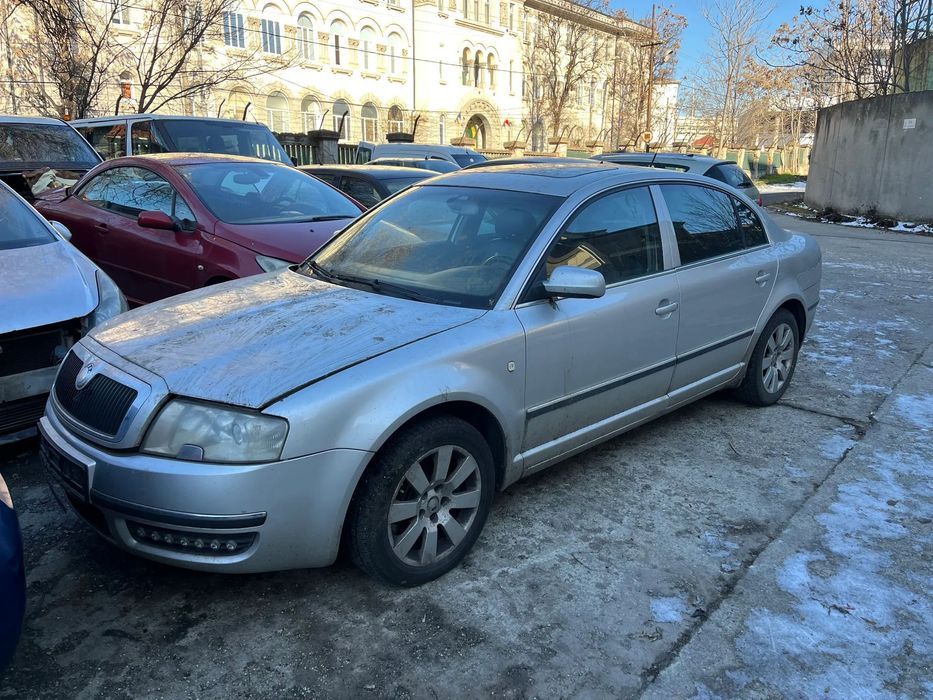 Dezmembrez Skoda Superb 1 gri argintiu 2,5 TDI 2004