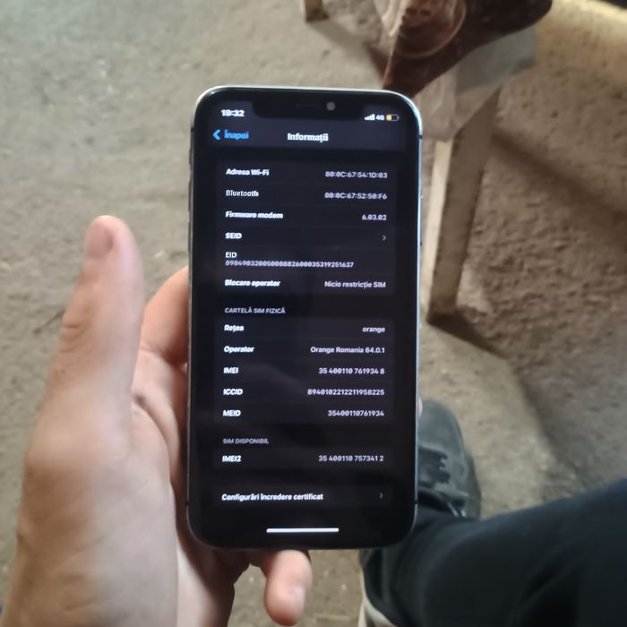 Vând /schimb iPhone 11