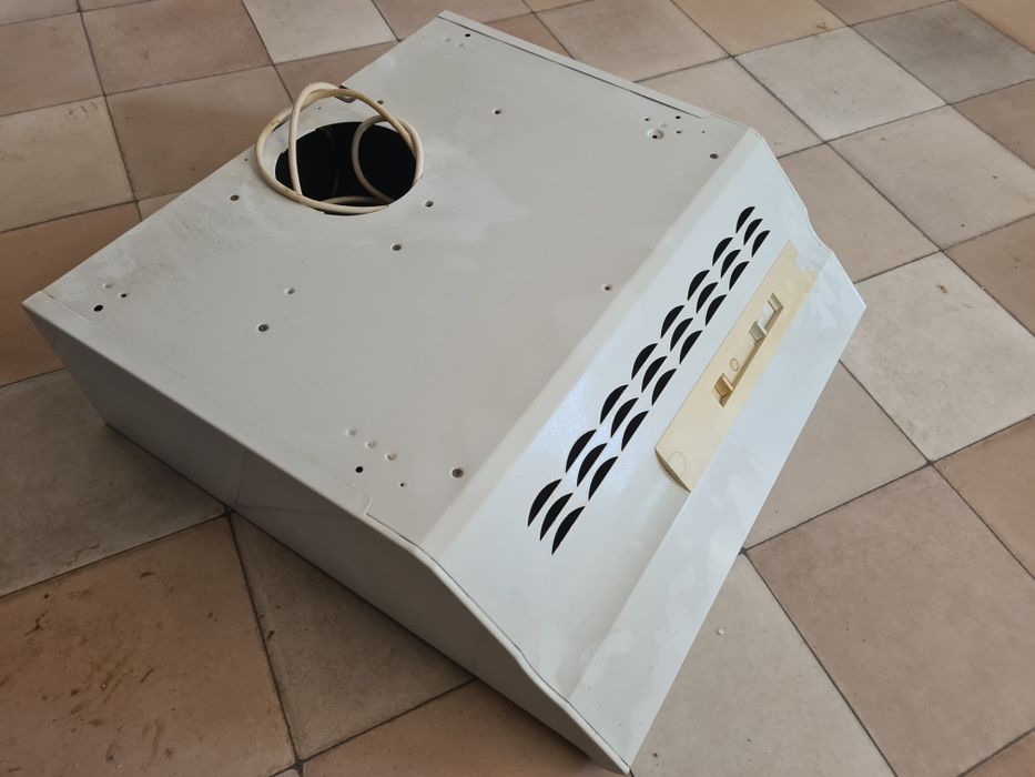 Вытяжка кухонная.