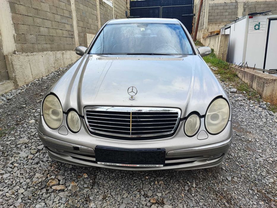 Мерцедес E 270 CDI 177 коня W211 На Части седам