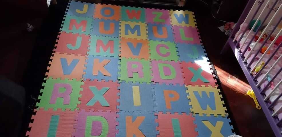 Пъзел - килим Ева