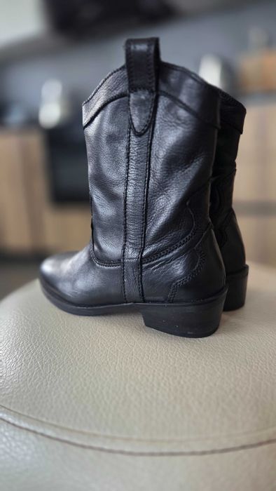 Естествена кожа, ZARA, 32 номер