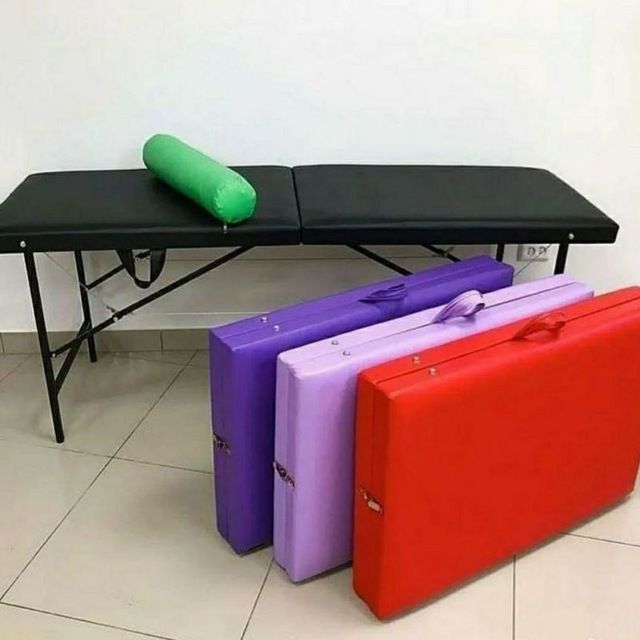 Массажная кушетка