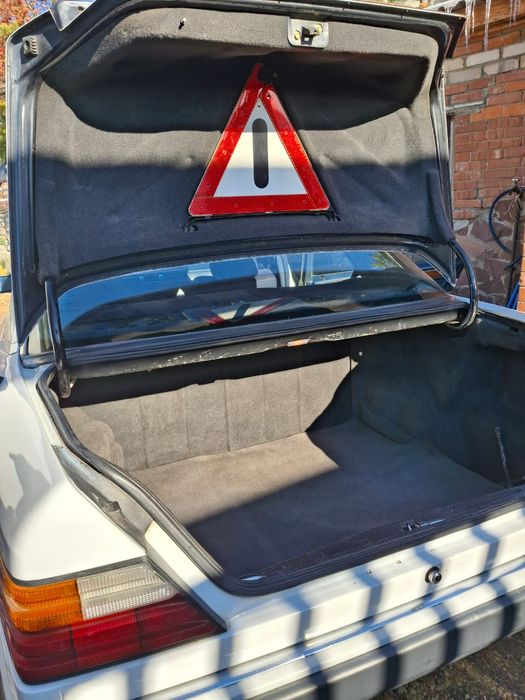 Продам Мерседес 124 кузов