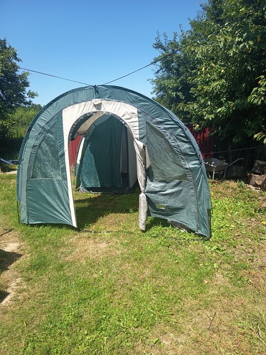 Cort de camping 6 locuri 2 camere
1.499