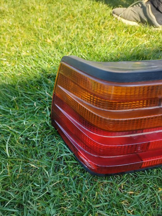 Части за мерцедес w124 2.5 д