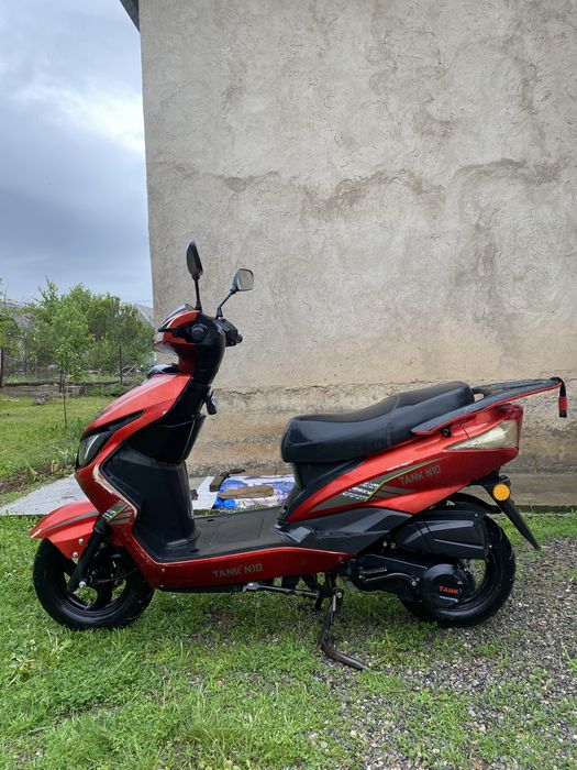 М8 мопед скутер 150куб