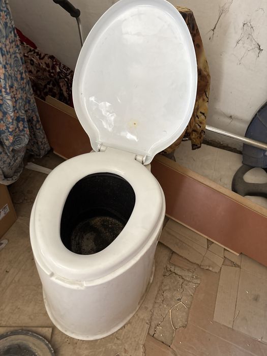 Биотуалет в хоршем состоянии