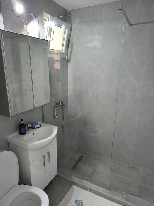 Închiriez  apartament 2 camere