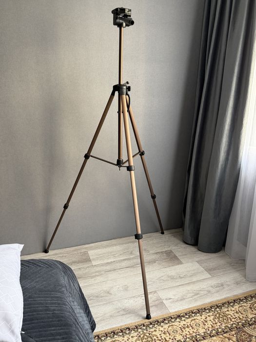 Штатив- Tripod Continent A1