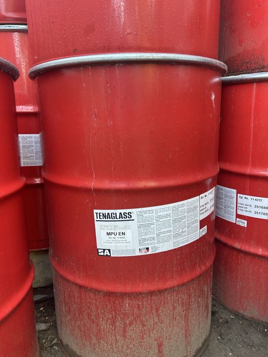 butoi metalic 200L cu capac si sistem de inchidere etanş cu