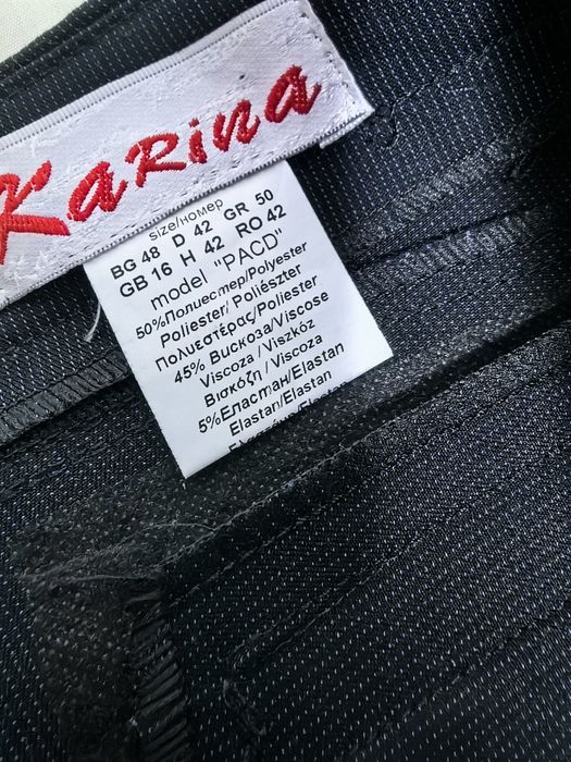 Vând pantaloni de stofă pentru damă