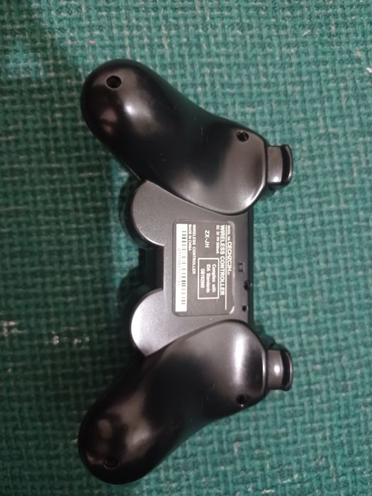 PS3 Slim 320GB + GTA 5 + FIFA 19 + Controller + HDMI+încărcător maneta