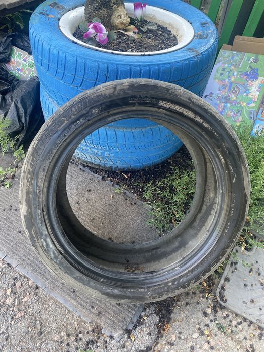 Продам резину BRIDGESTONE 225/45/R17