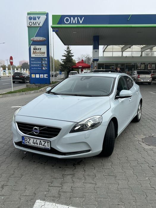 Volvo V40 2.0 190 CP - 2015