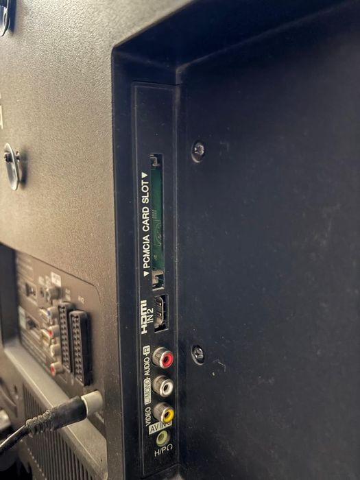 Продается тв срочно