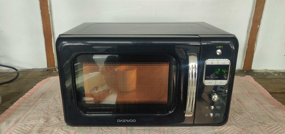 Cuptor cu microunde Daewoo