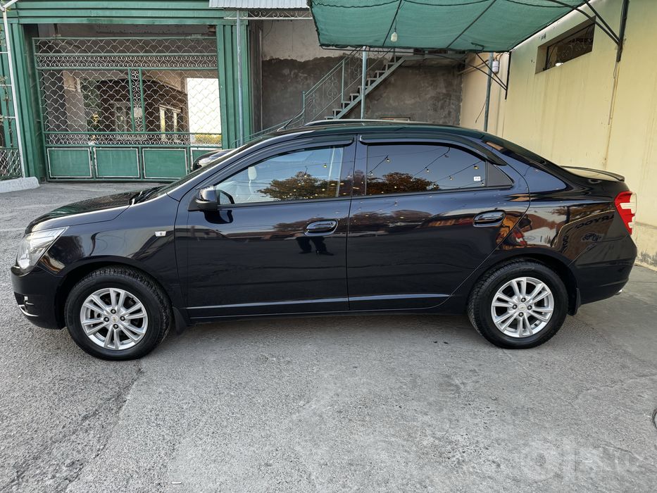 Chevrolet Cobalt автомат. 2024 год