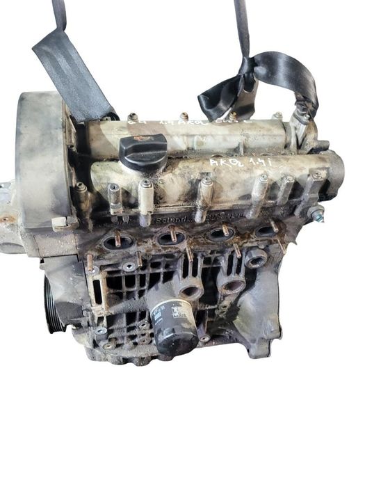 Motor Volkswagen Golf Iv 1J1 1997 - 2007 1.4 16V Akq