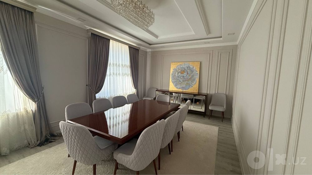 Продажа дома на 4 сотках 450 м2. Цена 270 000
