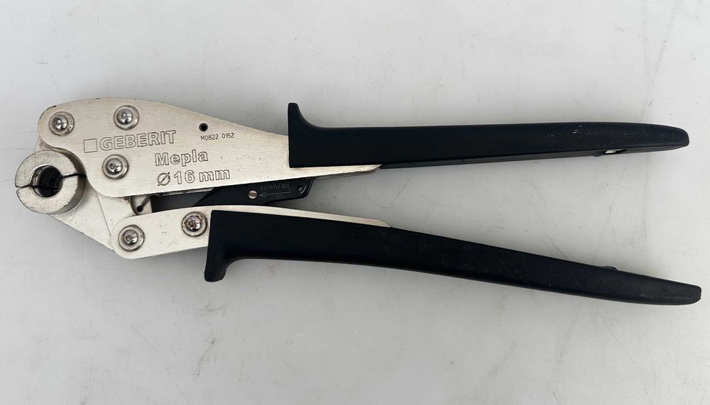 Geberit Mepla - Комплект ръчни преси за пресоване на фитинги / тръби