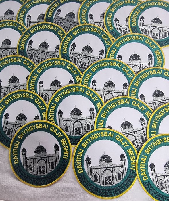 Вышивка на текстиле