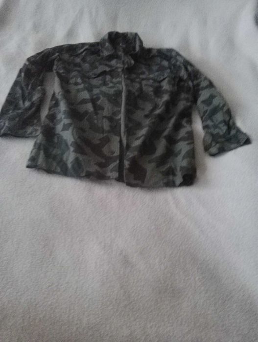 Камуфлажни дрехи с размер 2XL