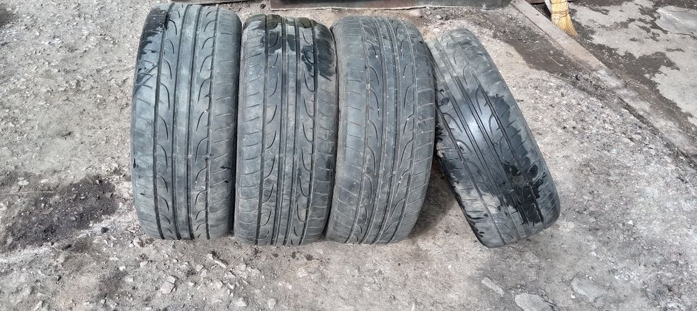 Продам 215/45/16