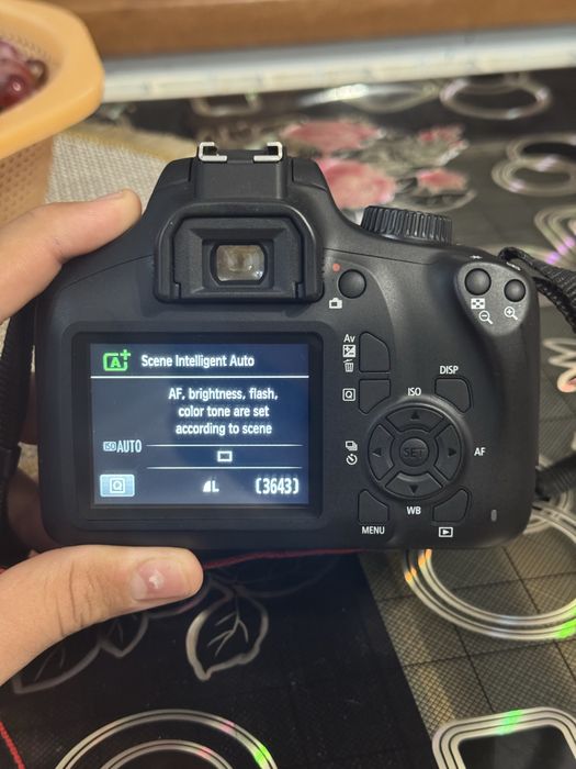 Фотоапарат Canon EOS 4000D