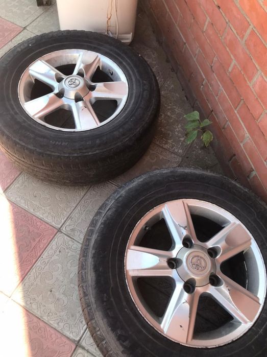 Продам запаски на land cruiser.  Land cruiser Prado