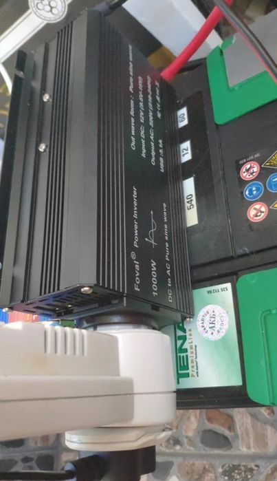 Vand Invertor cu undă sinusoidală pură DC 12V la AC 220V-240V/1000W