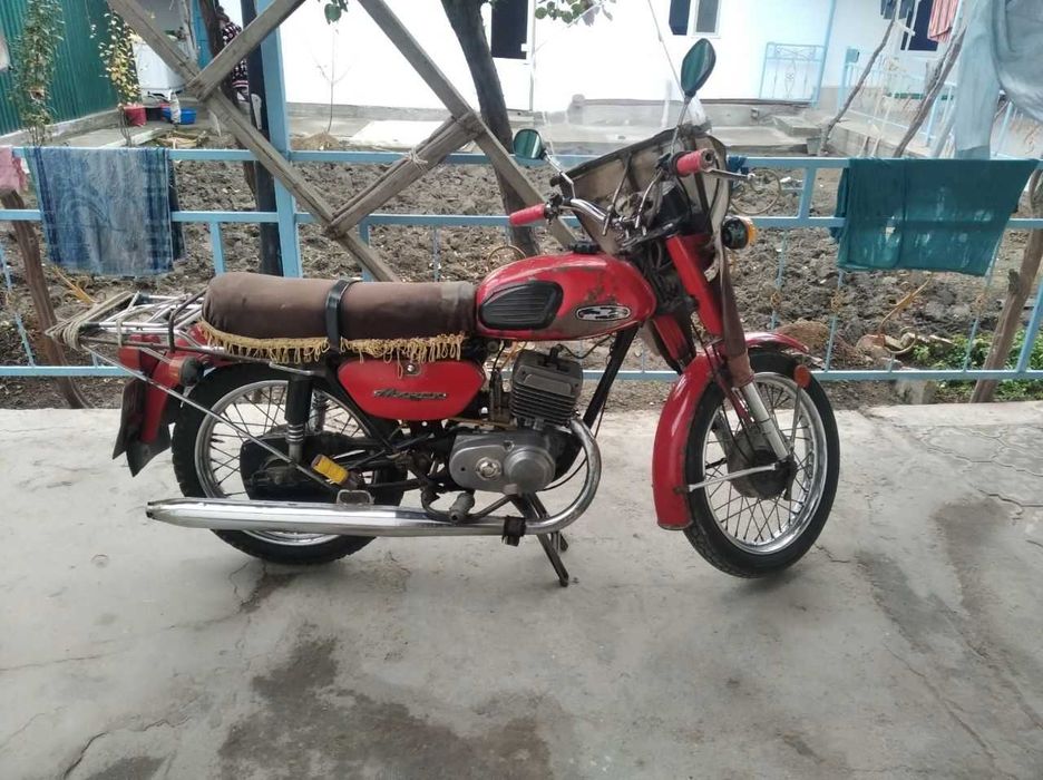 Минск мототсикл сотилади документи бор