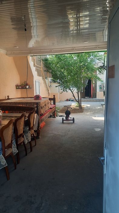 Yakkasaroy Muqumiy kochasi 2 sotix uy sotiladi