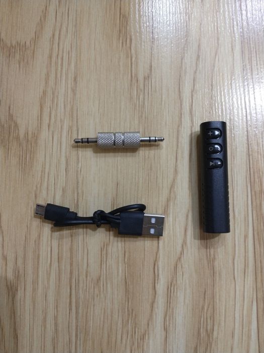 Bluetooth receiver авто адаптер трансмитер слушалки aux