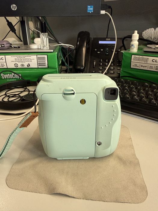 Фотик Instax Mini 9