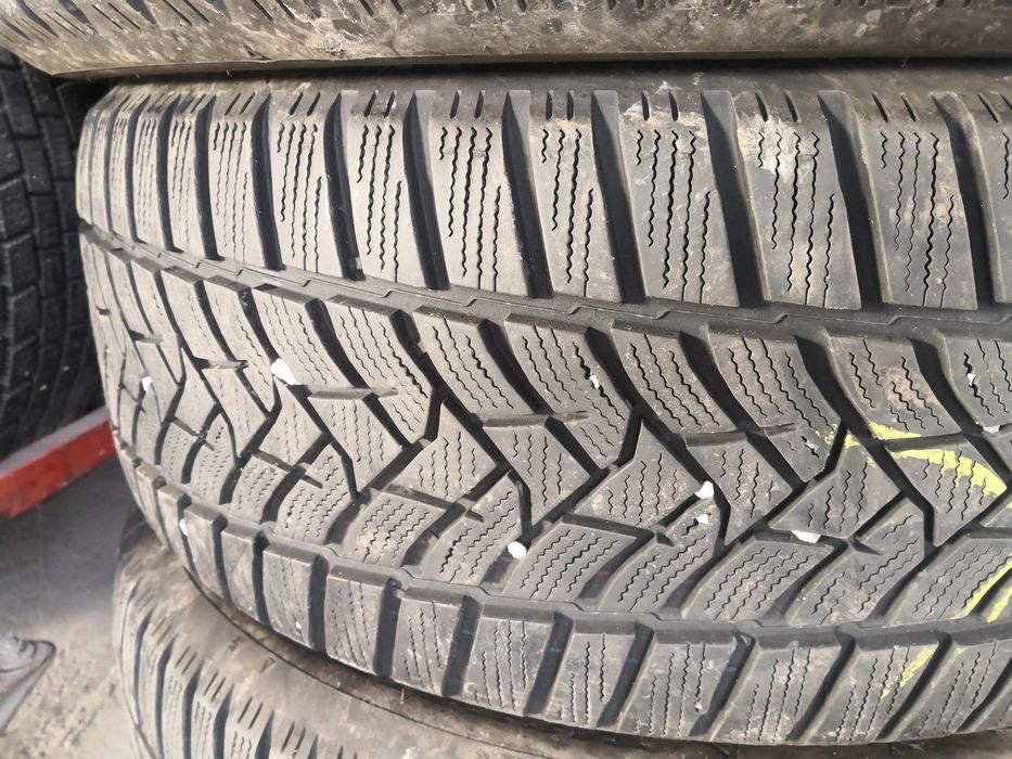 225 55 17 цола гуми dunlop dot 20 4 броя