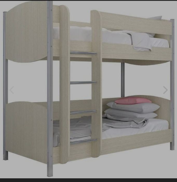 Двухьярусная кровать  б/ у