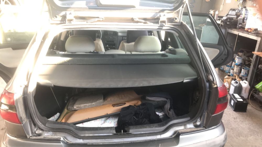 Volvo v40 1.9D на части