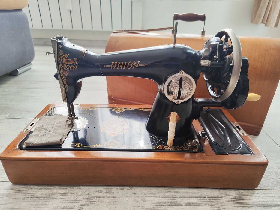 Стара шевна машина UNION