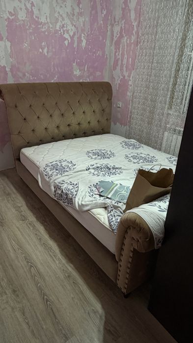 Продам двухспальнаю кровать