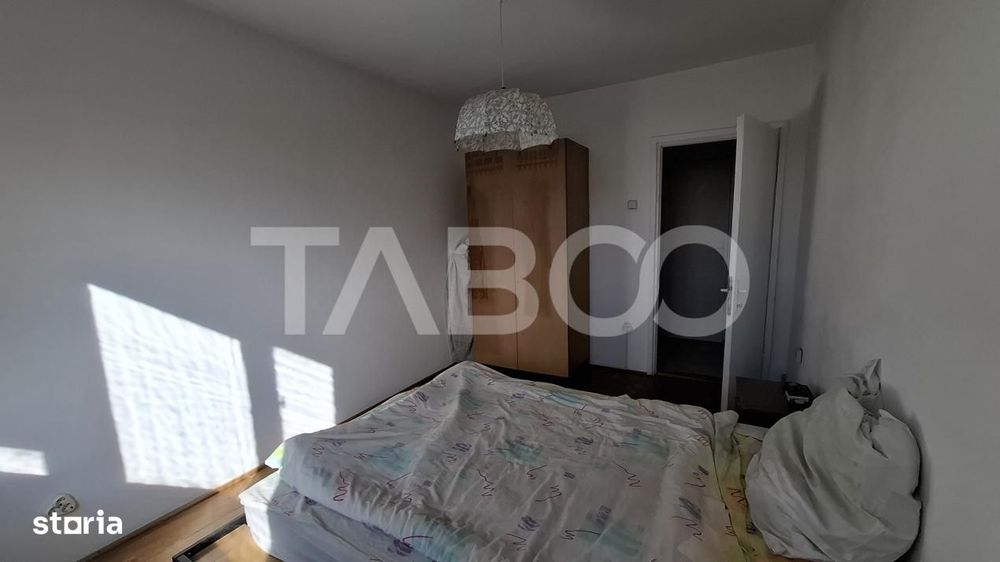 Apartament 3 camere decomandat 65 mp zona Mihai Viteazul
