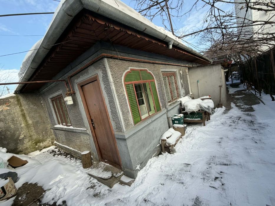 Casa de inchiriat baia sprie nr 13