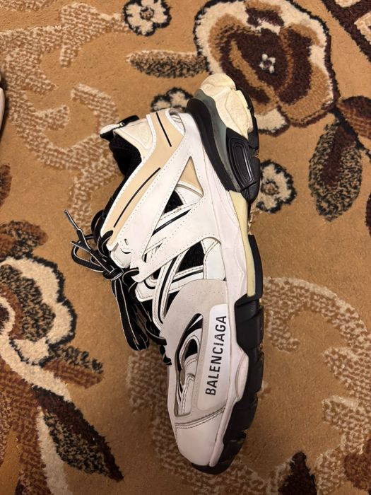 Balenciaga Track 1