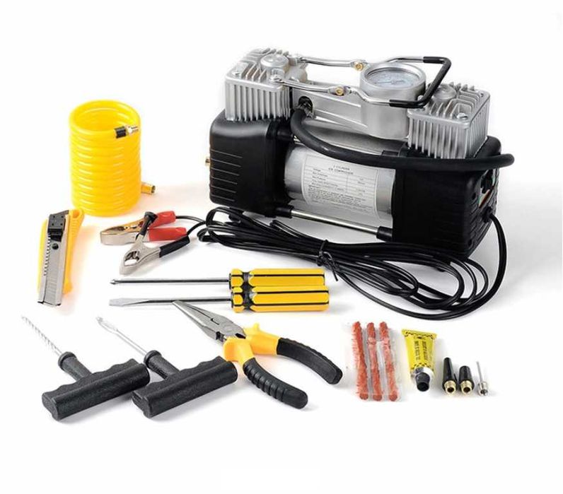 Двуцилиндров компресор за гуми с маркуч за въздух и инструменти.