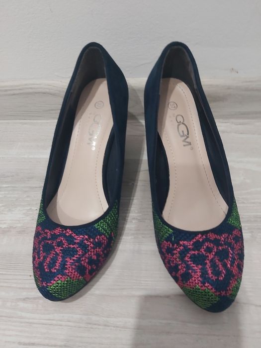 Pantofi eleganti, marimea 37