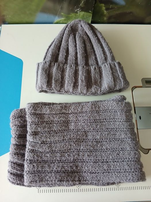 Продается шапка беретка